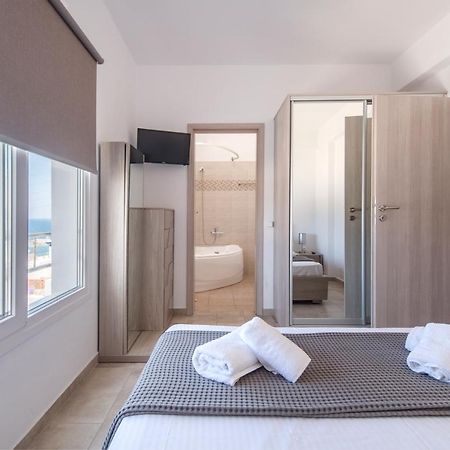Ormos Naoussa'S Suite Exterior photo