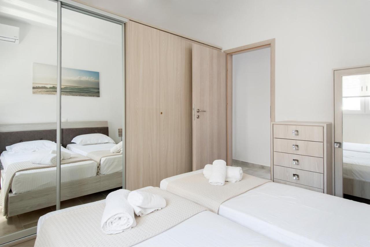 Ormos Naoussa'S Suite Exterior photo
