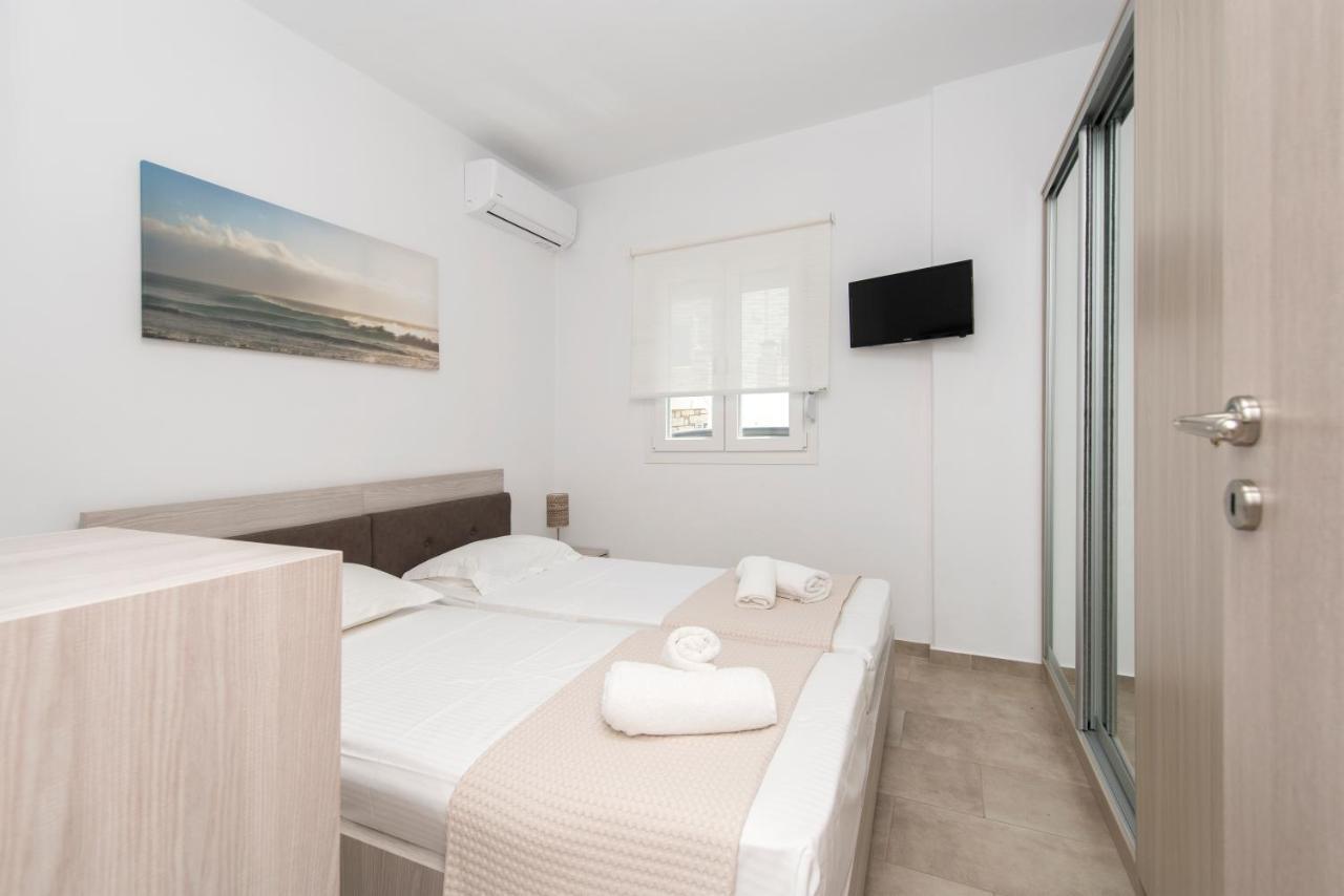 Ormos Naoussa'S Suite Exterior photo
